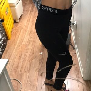 NIKE PRO leggings